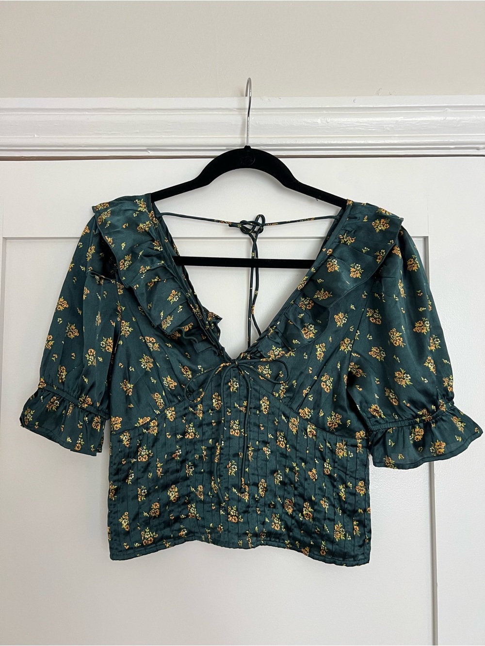 Free People Field Of Roses Satin Puff Sleeve Blouse Green size XS